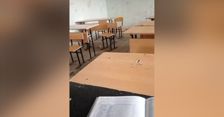 Müəllimin sinifdən çəkdiyi bu video müzakirə yaratdı