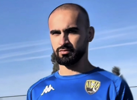 “Kəpəz”in futbolçusu bıçaqlandı