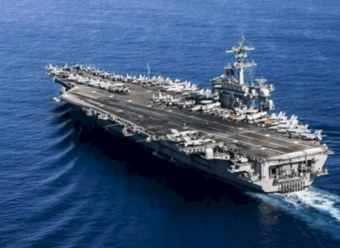 ABŞ hərbi donanması GERİ ÇƏKİLDİ