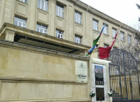 10-cu sinif şagirdi pəncərədən yıxıldı