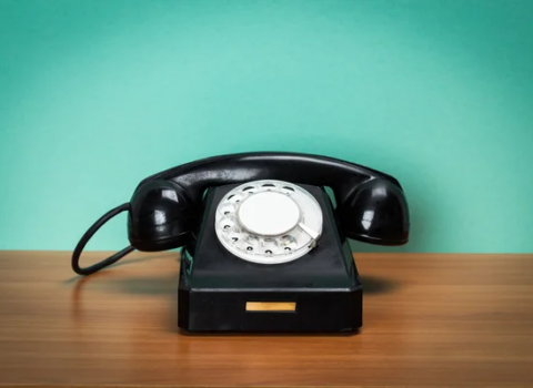 Ev telefonları niyə ləğv olunur? – AÇIQLAMA
