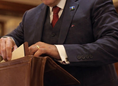 Azərbaycanda polkovnik həbs edildi
