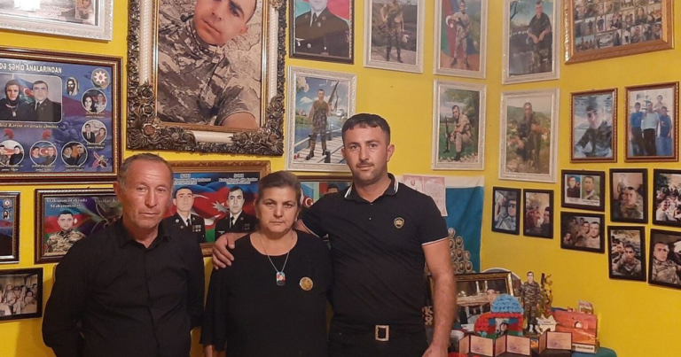 Şəhid anası vəfat etdi Şəhid anası vəfat etdi