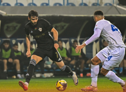Premyer Liqa: “Neftçi” “Qəbələ”yə, “Qarabağ” “Şamaxı”ya qarşı