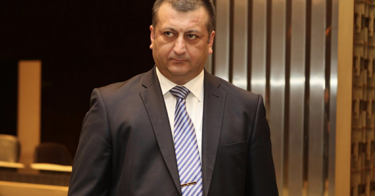 Zaur Axundov ev dustağı oldu Zaur Axundov ev dustağı oldu