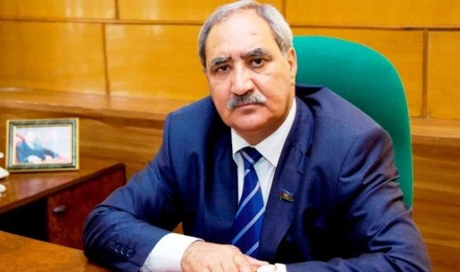 Fəzail Ağamalı ilə vida mərasimi keçirilir Fəzail Ağamalı ilə vida mərasimi keçirilir