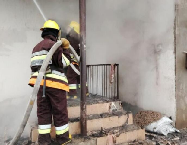 Bakıda beşmərtəbəli yaşayış binasında yanğın oldu – VİDEO