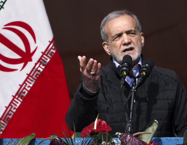 Pezeşkian Rza Pəhləviyə cavab verdi