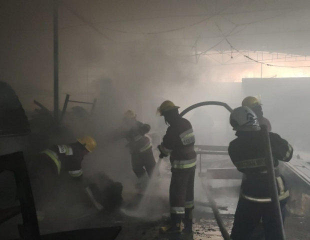 Naxçıvanda mebel sexi yandı – FOTO