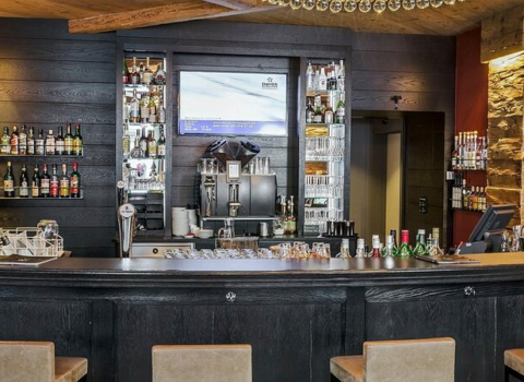 Etdiyi əxlaqsız hərəkətləri sosial şəbəkədə yayan gənc həbs edildi