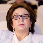 Bu xanım 32 ildir yüksək vəzifədədir 