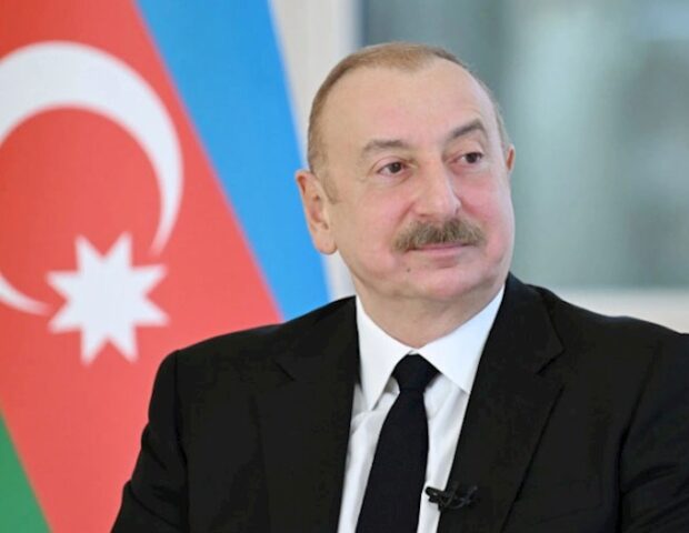 İlham Əliyev litvalı həmkarını təbrik etdi