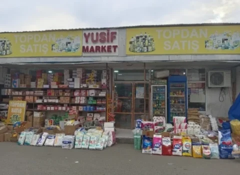 Bu marketdə vaxtı keçmiş məhsullar satılırmış