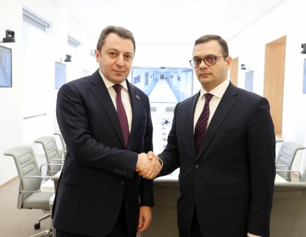 Azərbaycan və Ermənistan xarici işlər nazirlərinin müavinləri görüşdü – FOTO