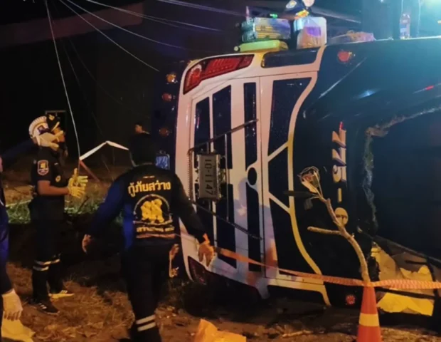 Avtobus aşdı – Onlarla insan xəsarət aldı