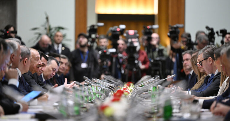 “Xahiş edirəm, buna maksimum ciddi yanaşsınlar” – Prezident tapşırıq verdi “Xahiş edirəm, buna maksimum ciddi yanaşsınlar” – Prezident tapşırıq verdi