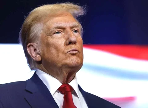 Tramp: “Hindistan İrandan neft almayacaq”