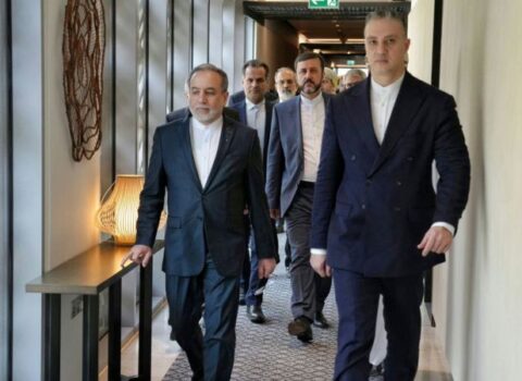İran rəsmisi: Yeni ideyalar irəli sürülüb, fikir ayrılıqları qalır