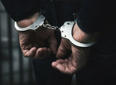 Marketlərə müştəri kimi daxil olub oğurluq edənlər tutuldu