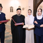 Prezident ailəsinə Şah Abbas məscidində “Qurani-Kərim” hədiyyə etdilər – Fotolar