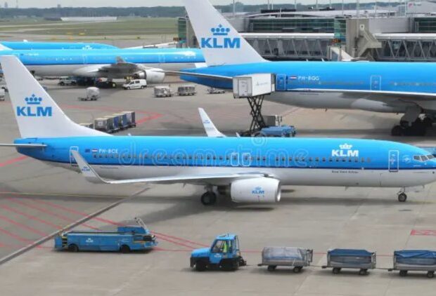 Amsterdamın hava limanında iki təyyarə toqquşdu