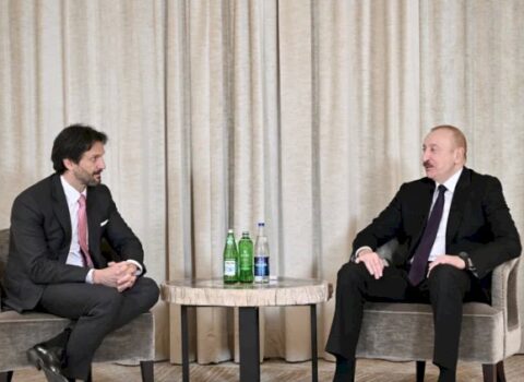 Prezident İlham Əliyev Münxendə Slovakiyanın müdafiə naziri ilə görüşdü