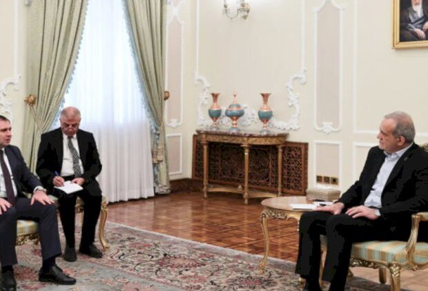 Pezeşkian Ermənistanla Azərbaycan arasındakı sülh prosesindən danışdı