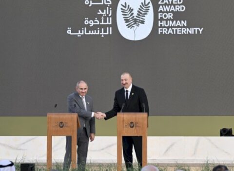 Prezident Əbu-Dabidəki mərasimdən paylaşım etdi – Fotolar