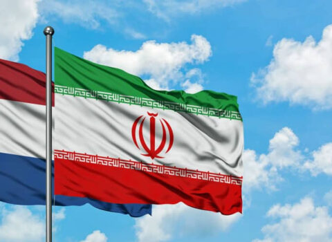 Niderland və İran arasında gərginlik: Diplomatın çantası əlindən alındı, səfir XİN-ə çağırıldı