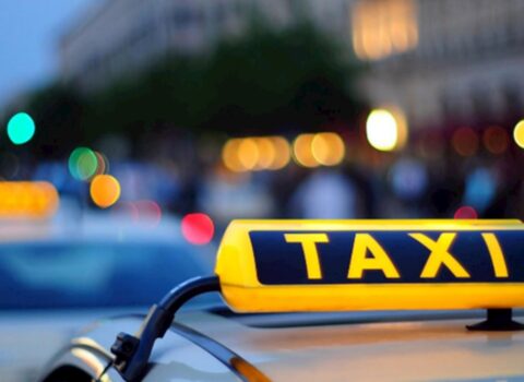 Uşaqlı sərnişindən imtina edən taksi sürücülərinə xəbərdarlıq