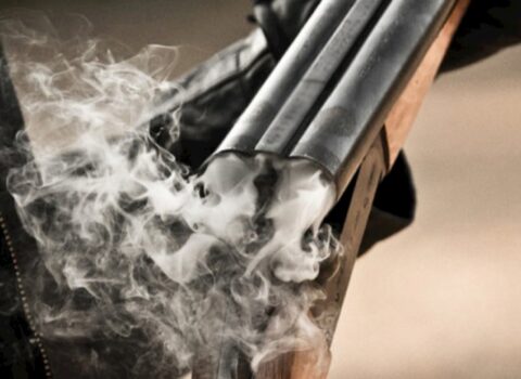 Lənkəranda kişi arvadını, sonra özünü ov tüfəngi ilə öldürüb