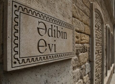 Yazıçılar Mir Cəlalın adına keçirilən müsabiqə ilə bağlı elə şeylər danışdılar ki…