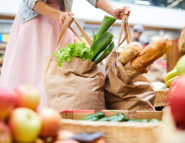 “Qıtlıq travması” — Müharibə xəbərləri insanları niyə ehtiyat yığmağa vadar edir?