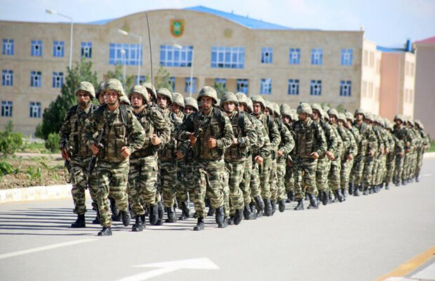 ƏHALİNİN NƏZƏRİNƏ: Azərbaycanda hərbi toplanış buna görədir