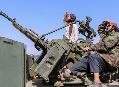 Əfqanıstanla Pakistan arasında döyüşlər başladı