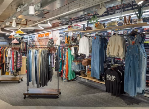 Bakıda bu “Mall” bağlanır