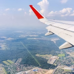 Sərnişinlə dolu təyyarənin havada mühərriki ALOVLANDI – VİDEO