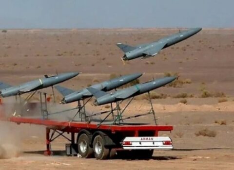 İran BƏƏ-dəki ABŞ aviabazasına hücum etdi