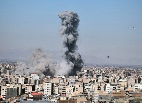 İsfahana zərbələr endirilib – Ölənlər var