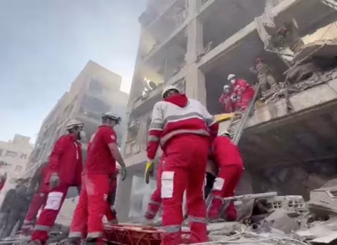 İranın 4 diplomatı öldürüldü