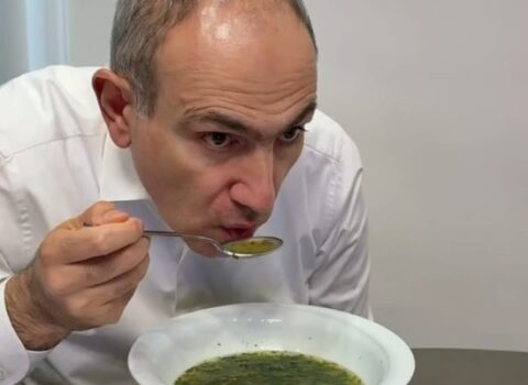 “Yaz gecikir, gicitkən şorbası gecikmir” – Paşinyan (VİDEO)