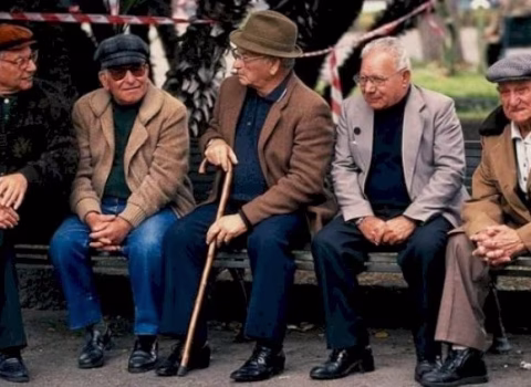 Azərbaycanda pensiya yaşı dəyişir?