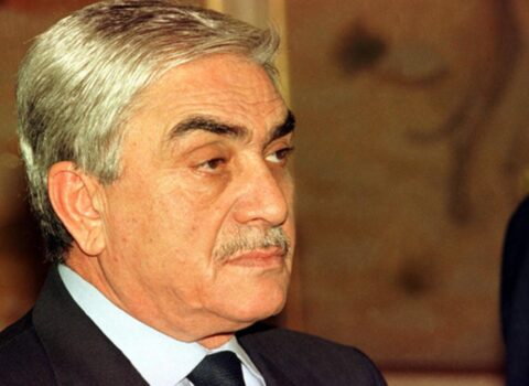 Əlcəzairin sabiq prezidenti vəfat etdi