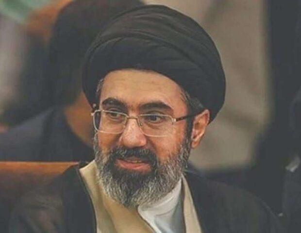 Əli Xameneinin oğlu da öldürüldü – Təcili