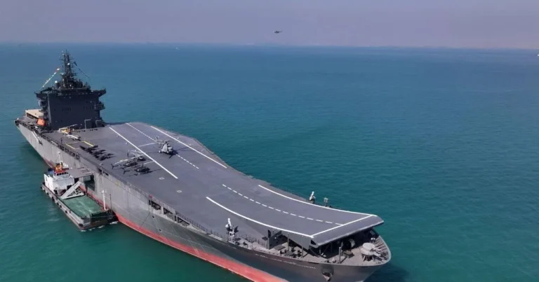 ABŞ İranın ən böyük gəmisini belə batırdı – VİDEO