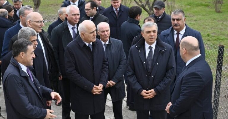 Rəsmilər Xocavənddə təmir olunmuş fərdi evdə – Foto