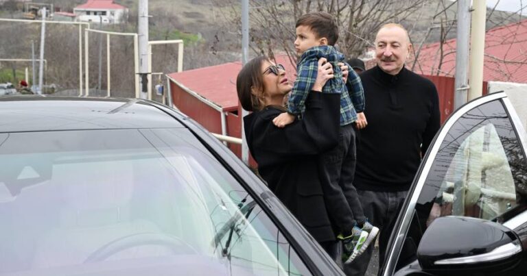 “Sənin maşınını istəyirəm…” – Azyaşlıdan Prezidentə – Video