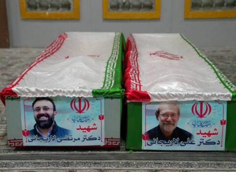 Laricani və oğlunun tabutda fotosu yayıldı