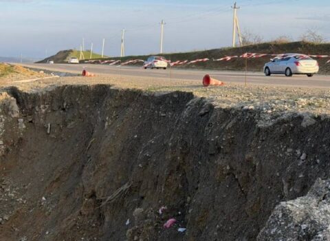 Muğanlı-İsmayıllı yolunda daha bir sürüşmə… – Foto