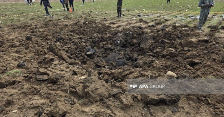 Naxçıvanda İran dronunun düşdüyü məktəb binasının yaxınlığından FOTOLENT